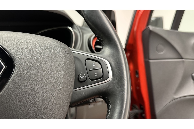 Renault Captur TCe ENERGY S Edition - U3881