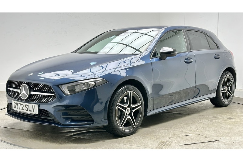 Mercedes-Benz A Class A250e AMG Line - U3890