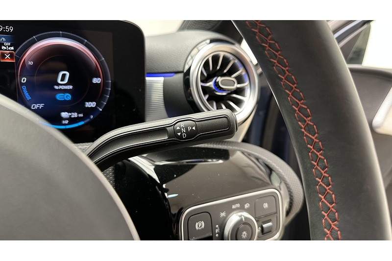 Mercedes-Benz A Class A250e AMG Line - U3890