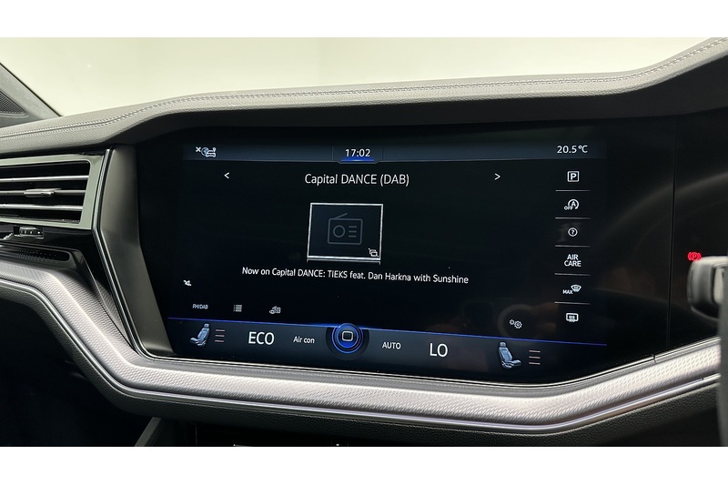 Volkswagen Touareg TDI V6 R-Line Tech Plus - U3893