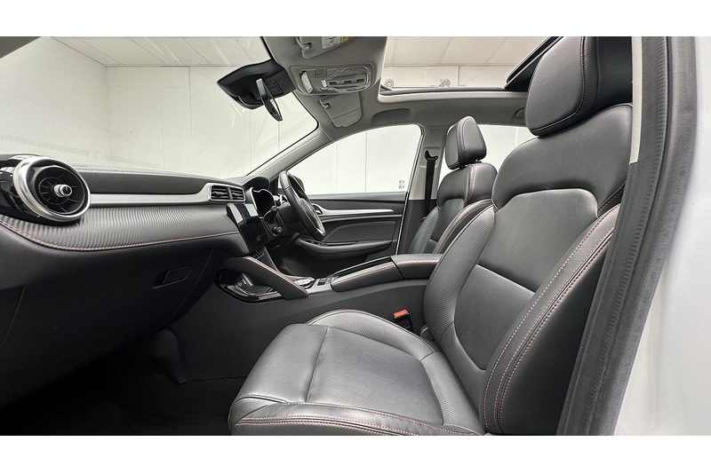 MG MG ZS Trophy - U3894