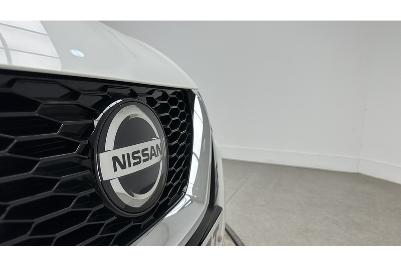 Nissan Qashqai DIG-T Tekna+ - U3899