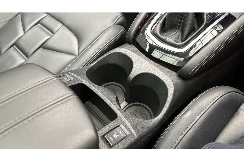 Nissan Qashqai DIG-T Tekna+ - U3899