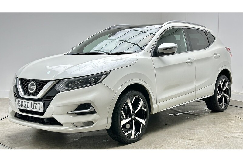 Nissan Qashqai DIG-T Tekna+ - U3899