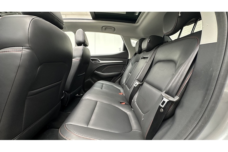 MG MG ZS Trophy Connect - U3903