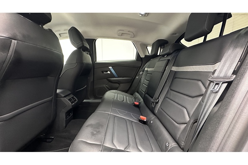 Citroen e-C4 Shine Plus - U3908