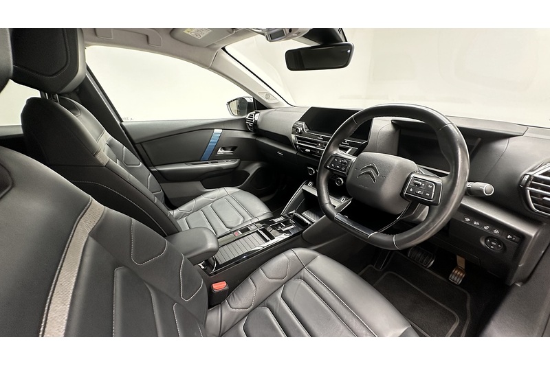 Citroen e-C4 Shine Plus - U3908