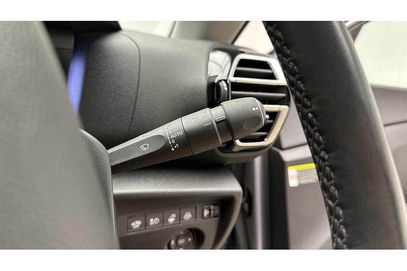 Citroen e-C4 Shine Plus - U3908