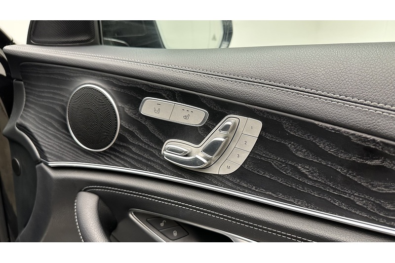 Mercedes-Benz E Class E220d AMG Line Night Edition - U3909