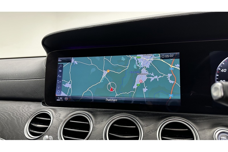 Mercedes-Benz E Class E220d AMG Line Night Edition - U3909