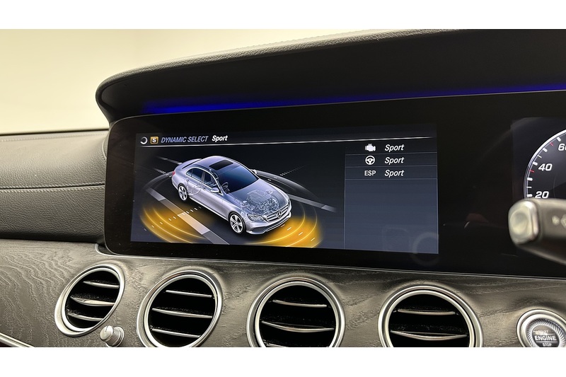 Mercedes-Benz E Class E220d AMG Line Night Edition - U3909