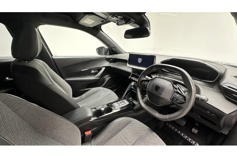 Peugeot E-2008 Allure - U3913