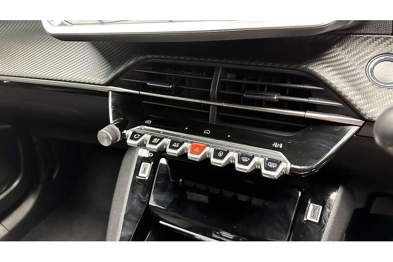 Peugeot E-2008 Allure - U3913