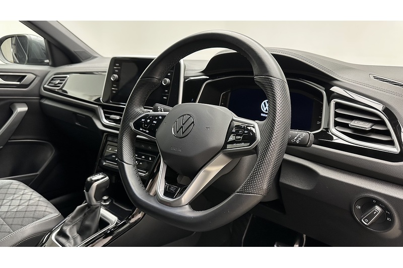 Volkswagen T-Roc TSI R-Line - U3919