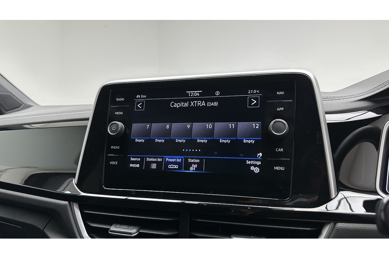 Volkswagen T-Roc TSI R-Line - U3919