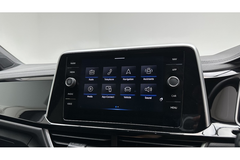 Volkswagen T-Roc TSI R-Line - U3919