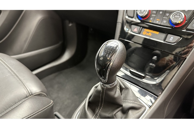 Vauxhall Mokka X i Turbo ecoTEC Elite Nav - U3927