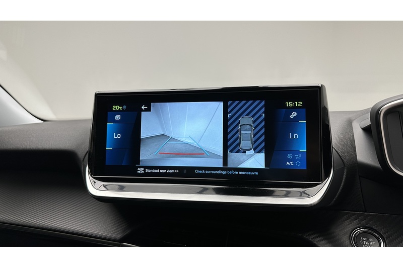 Peugeot E-2008 Allure Premium + - U3929