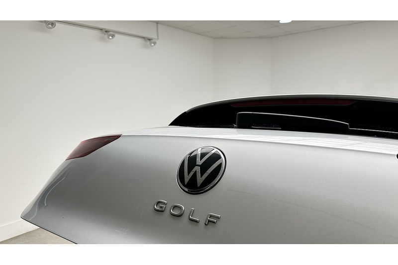 Volkswagen Golf TSI Style - U3934