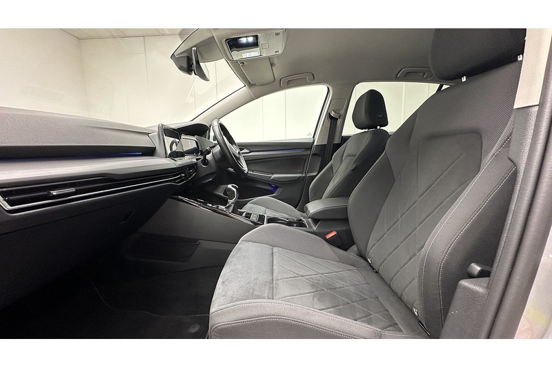 Volkswagen Golf TSI Style - U3934