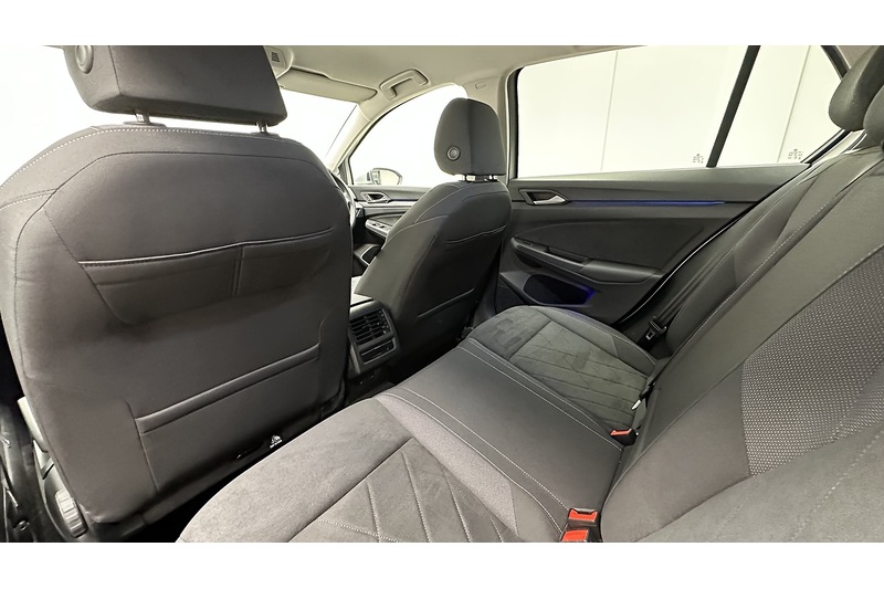 Volkswagen Golf TSI Style - U3934