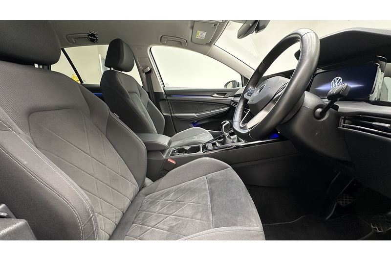 Volkswagen Golf TSI Style - U3934