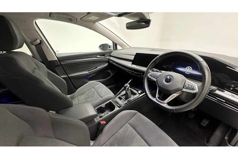 Volkswagen Golf TSI Style - U3934