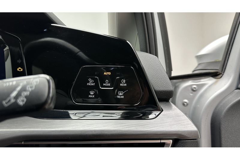 Volkswagen Golf TSI Style - U3934