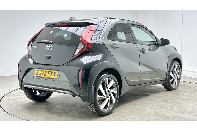 Toyota Aygo X VVT-i Exclusive - U3942