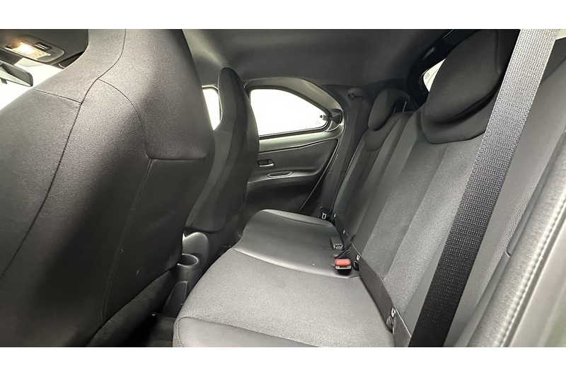 Toyota Aygo X VVT-i Exclusive - U3942