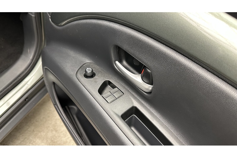 Toyota Aygo X VVT-i Exclusive - U3942