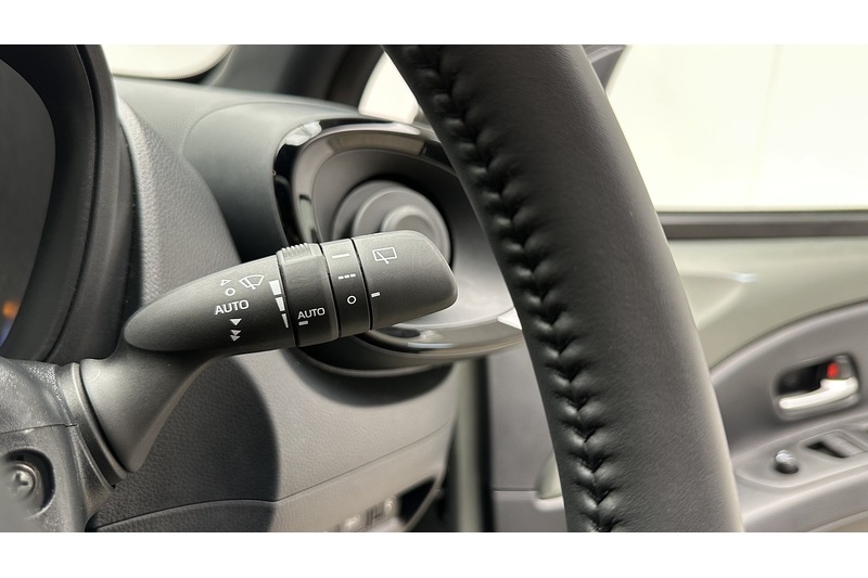 Toyota Aygo X VVT-i Exclusive - U3942