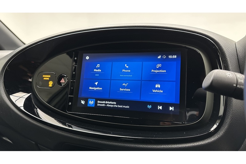 Toyota Aygo X VVT-i Exclusive - U3942