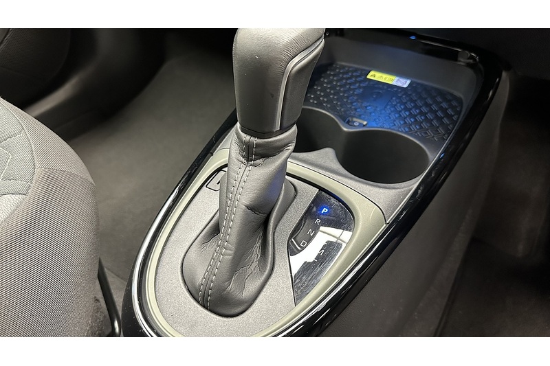 Toyota Aygo X VVT-i Exclusive - U3942