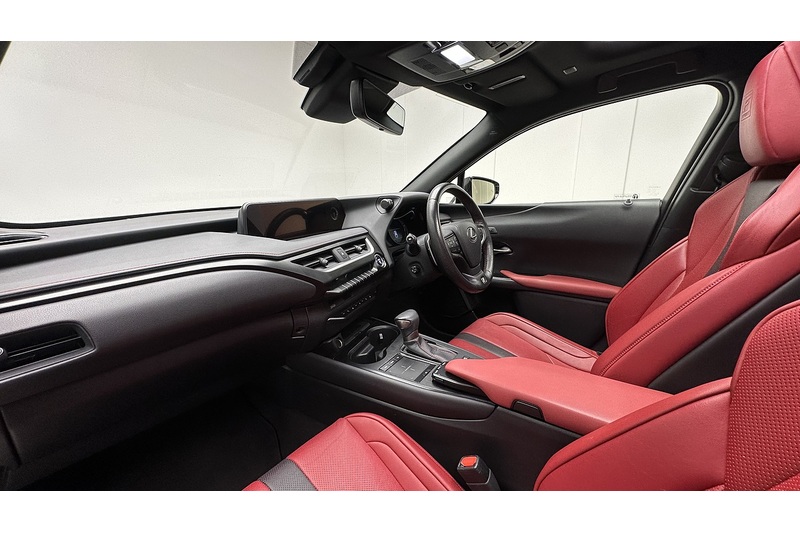 Lexus UX 250h F Sport - U3944
