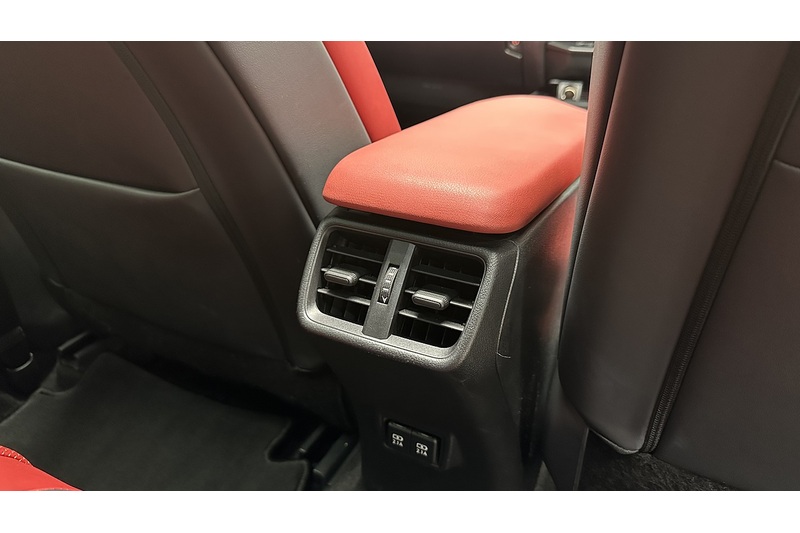 Lexus UX 250h F Sport - U3944