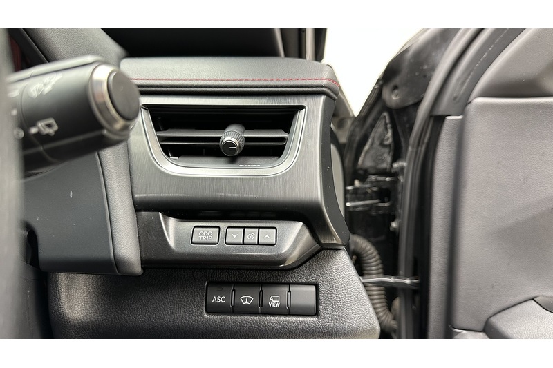 Lexus UX 250h F Sport - U3944