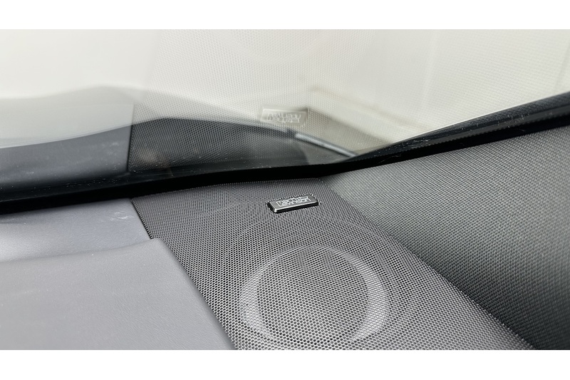 Lexus UX 250h F Sport - U3944