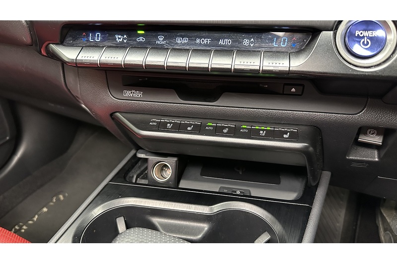 Lexus UX 250h F Sport - U3944