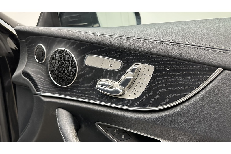 Mercedes-Benz E Class E220d AMG Line - U3948