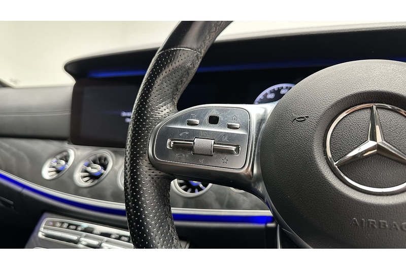 Mercedes-Benz E Class E220d AMG Line - U3948
