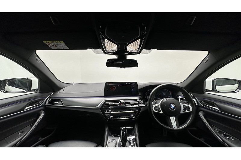 BMW 5 Series 520d MHT M Sport - U3963