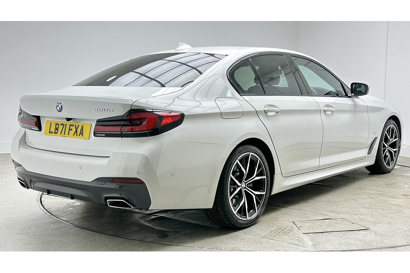 BMW 5 Series 520d MHT M Sport - U3963