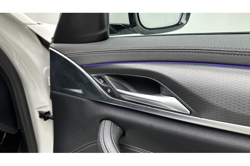 BMW 5 Series 520d MHT M Sport - U3963