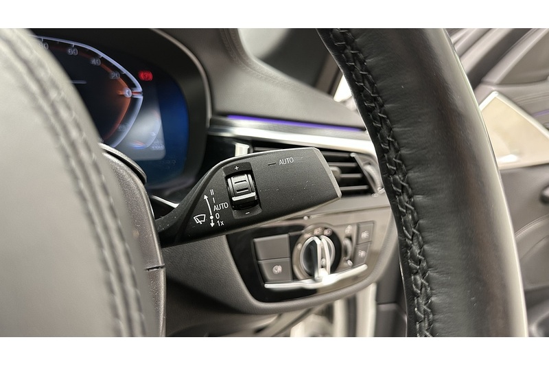 BMW 5 Series 520d MHT M Sport - U3963