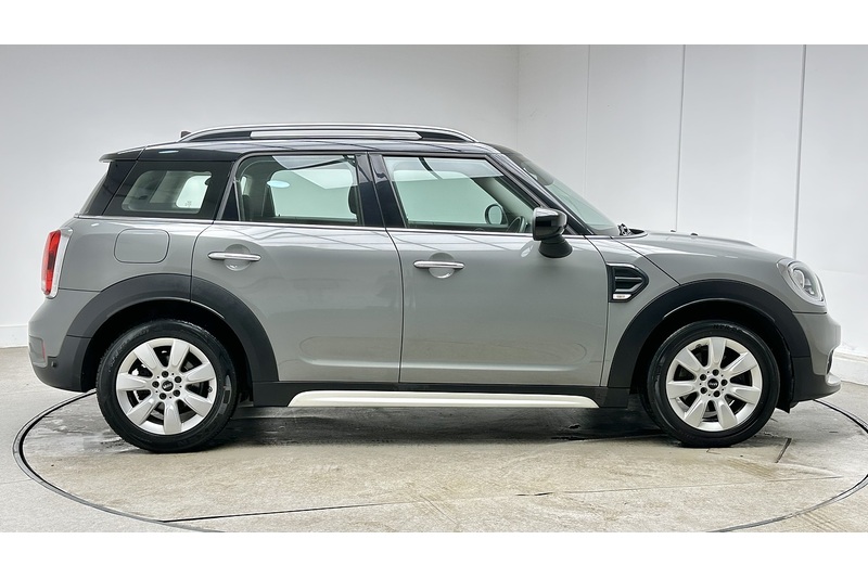 MINI Countryman Cooper Classic - U3972
