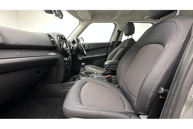 MINI Countryman Cooper Classic - U3972