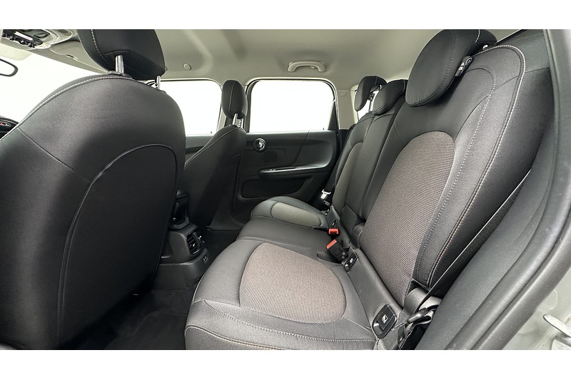MINI Countryman Cooper Classic - U3972