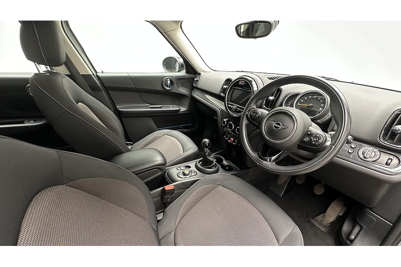 MINI Countryman Cooper Classic - U3972