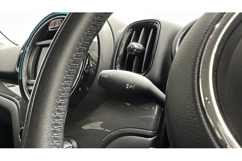 MINI Countryman Cooper Classic - U3972